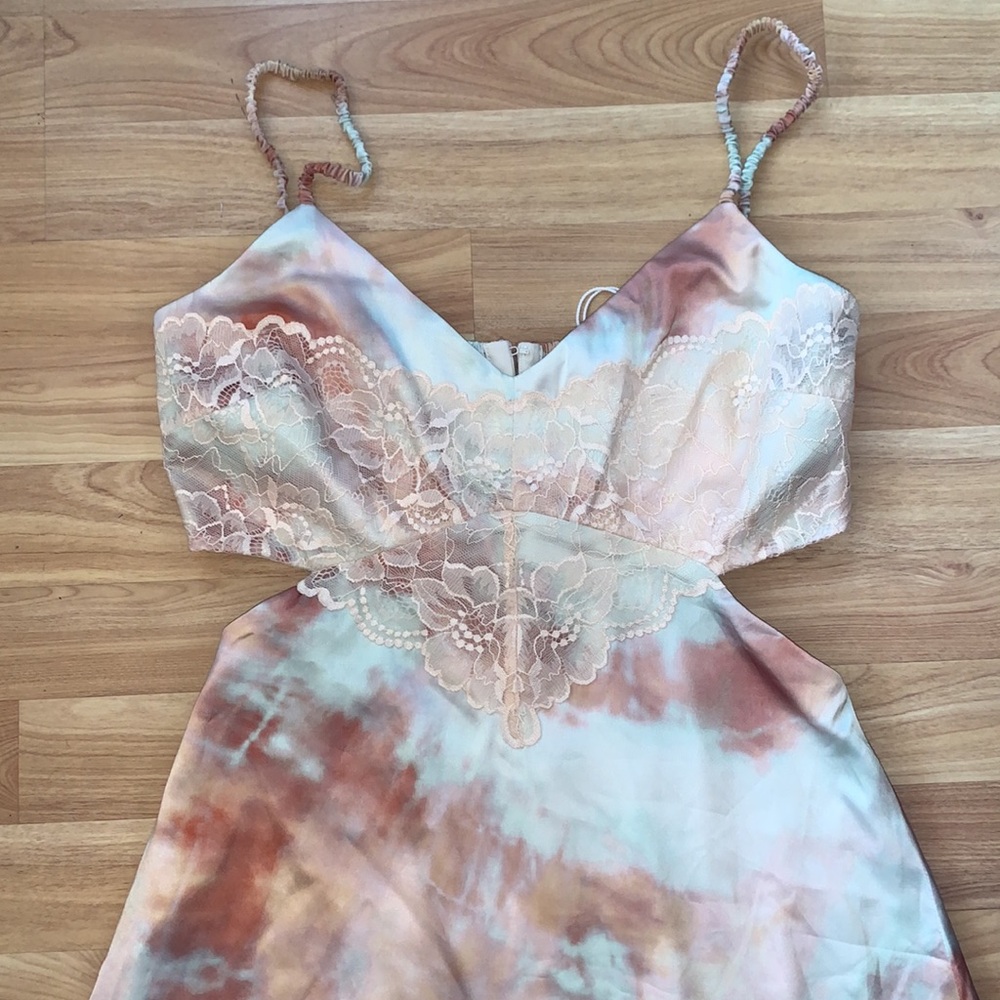 Guess | Bianca Dress Lace Front Size small - Picture 5 of 14